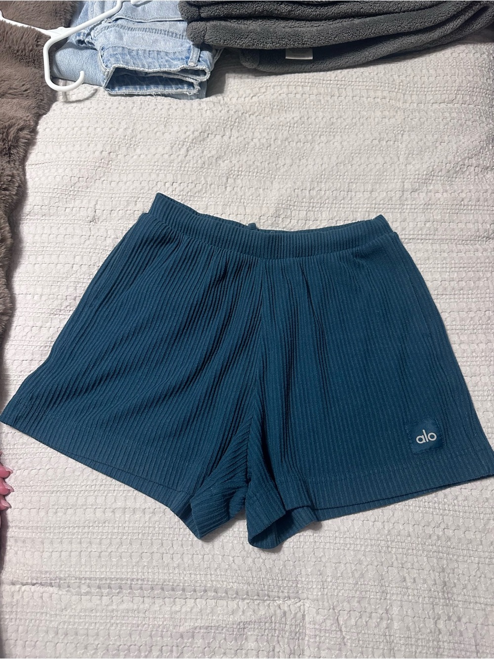 Alo Women’s Ribbed Lounge Shorts — Deep Teal